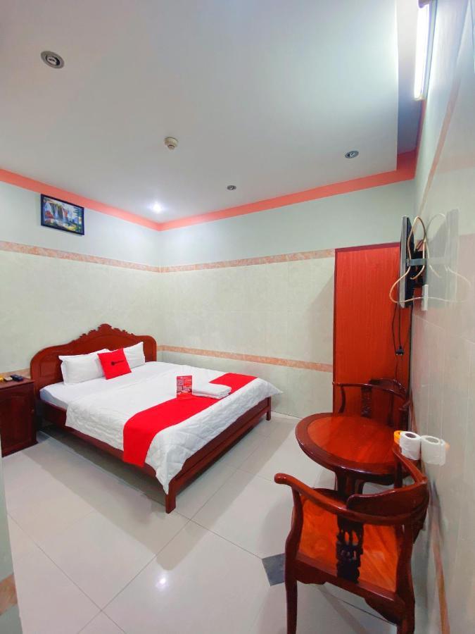 Reddoorz Chin Sao Hotel Nguyen Thi Thap Ho Chi Minh City Exterior photo